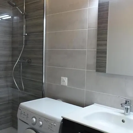 Résidence Couderes - 4 Personnes A Deux Pas Du Centre Mae-4764 Apartamento