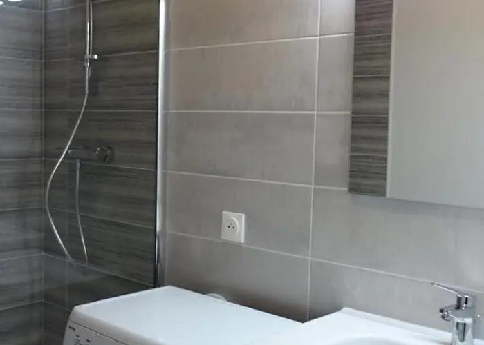 Couderes - 4 Personnes A Deux Pas Du Centre Mae-4764 Appartement